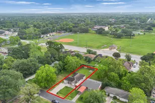 110 N Texas St, Texas City, TX 77591 - Photo 27