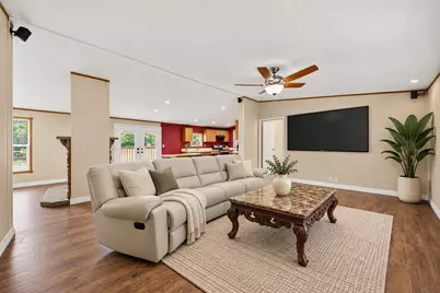 2581 Mann Road, Conroe, TX 77303 - Photo 5