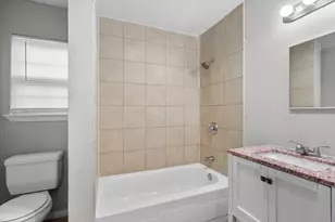 3501 Avenue M, Galveston, TX 77550 - Photo 9