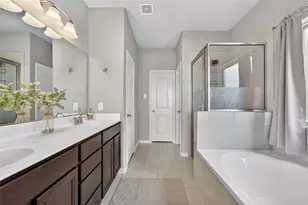 361 Lake Line Dr, Alvin, TX 77511 - Photo 13