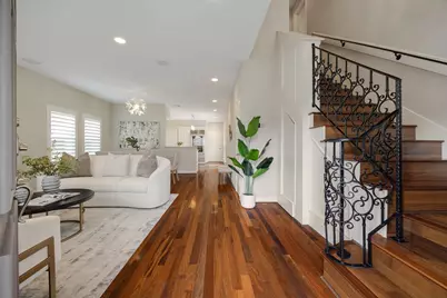 5301 Blossom Street, Houston, TX 77007 - Photo 3