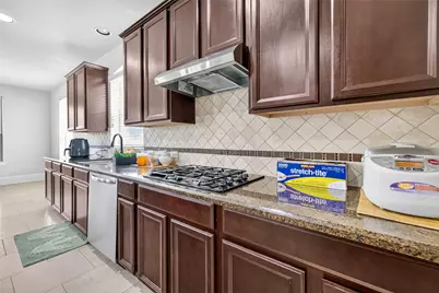 9439 Emerald Lakes Drive, Rosharon, TX 77583 - Photo 13