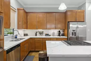 1205 Detering St, Houston, TX 77007 - Photo 9