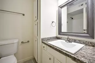 11002 Hammerly Blvd, Houston, TX 77043 - Photo 27