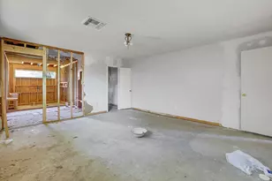 7915 S Braeswood Blvd, Houston, TX 77071 - Photo 21