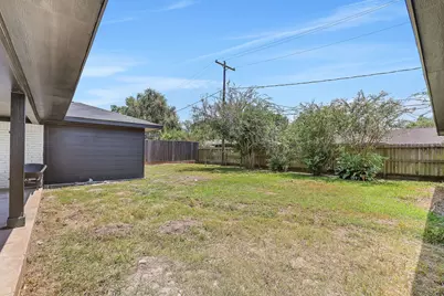 7915 S Braeswood Boulevard, Houston, TX 77071 - Photo 33