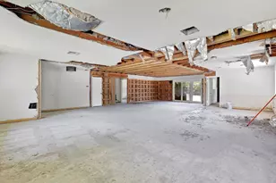 7915 S Braeswood Blvd, Houston, TX 77071 - Photo 11