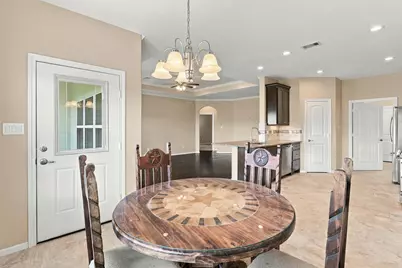 710 Buttercup Court, Sealy, TX 77474 - Photo 17