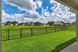 710 Buttercup Ct, Sealy, TX 77474 - Photo 47