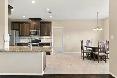 710 Buttercup Court, Sealy, TX 77474 - Photo 15