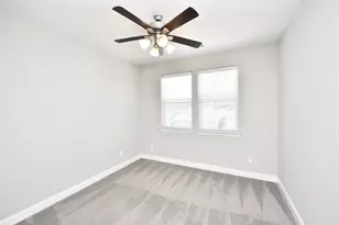 5502 Camaguey St, Houston, TX 77023 - Photo 23
