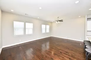 5502 Camaguey St, Houston, TX 77023 - Photo 7