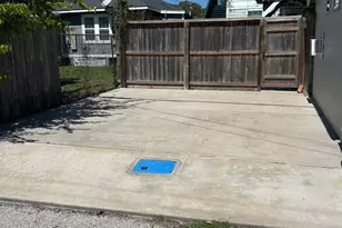 4523 Avenue Q, Galveston, TX 77551 - Photo 31