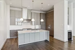 3331 D'Amico St, Houston, TX 77019 - Photo 9