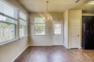 15002 Silhouette Ridge Dr, Humble, TX 77396 - Photo 7
