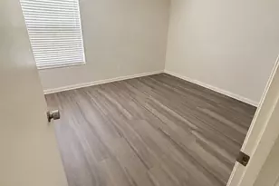 5330 Lawn Arbor Dr, Houston, TX 77066 - Photo 17