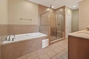 2063 W 14th 1/2 St, Houston, TX 77008 - Photo 25