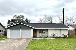 11311 Caribbean Ln, Houston, TX 77089 - Photo 1