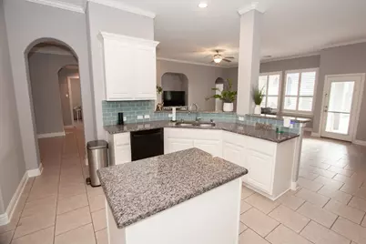 12314 Winding Shores Drive, Pearland, TX 77584 - Photo 7