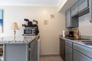6300 Seawall Blvd, Galveston, TX 77551 - Photo 15