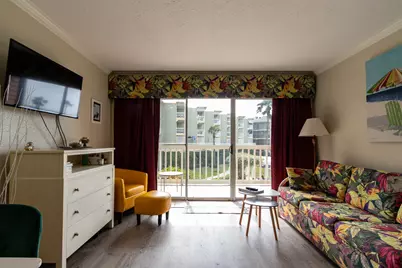 6300 Seawall Boulevard #5105, Galveston, TX 77551 - Photo 9