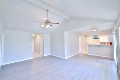 10119 Valley Club Drive, Houston, TX 77078 - Photo 9