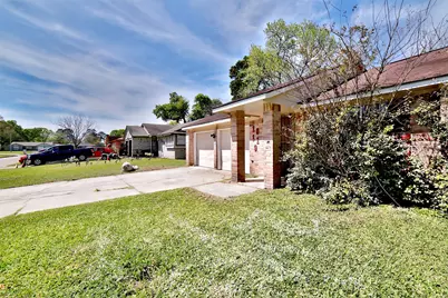 10119 Valley Club Drive, Houston, TX 77078 - Photo 7