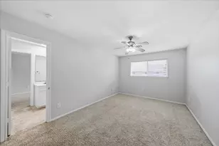 727 Bunker Hill Rd, Houston, TX 77024 - Photo 29