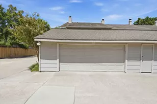 727 Bunker Hill Rd, Houston, TX 77024 - Photo 35