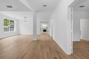 60 W Twinberry Pl, The Woodlands, TX 77381 - Photo 3