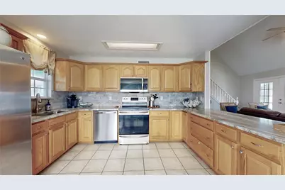 2337 Martinique, Port Bolivar, TX 77650 - Photo 13