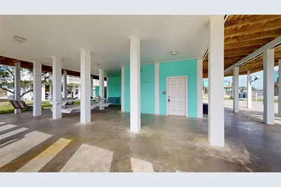 2337 Martinique, Port Bolivar, TX 77650 - Photo 35