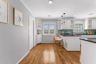 12502 Pinerock Ln, Houston, TX 77024 - Photo 11
