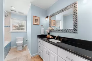12502 Pinerock Ln, Houston, TX 77024 - Photo 21