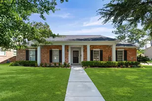 12502 Pinerock Ln, Houston, TX 77024 - Photo 27