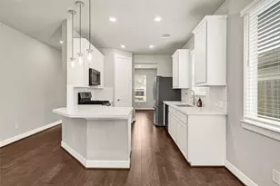 8458 Harrington Grv Trl, Richmond, TX 77407 - Photo 11