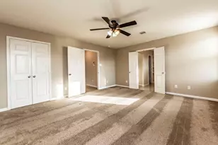 9434 Emerald Green Dr, Rosharon, TX 77583 - Photo 9