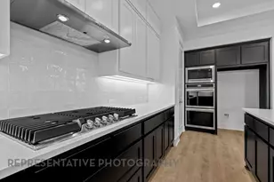 12023 Lake View Blvd, Mont Belvieu, TX 77523 - Photo 15