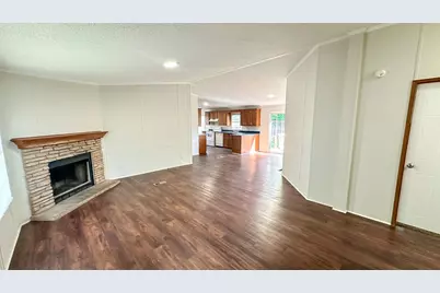 16487 Brittany Way, Conroe, TX 77306 - Photo 3