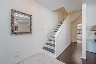 2100 Tanglewilde St, Houston, TX 77063 - Photo 7