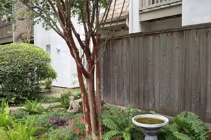 2100 Tanglewilde St, Houston, TX 77063 - Photo 3