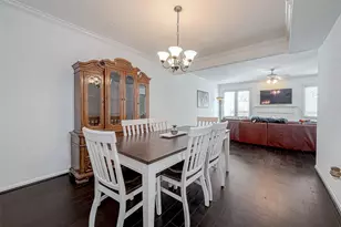 2100 Tanglewilde St, Houston, TX 77063 - Photo 13