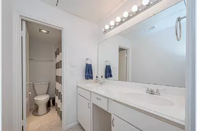 2100 Tanglewilde Street #189, Houston, TX 77063 - Photo 27