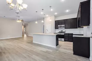 221 Inwood Dr, West Columbia, TX 77486 - Photo 3