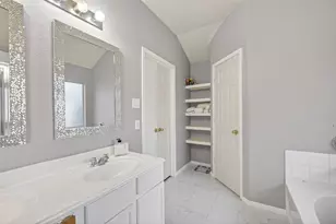 7919 Pelican Ln, Baytown, TX 77523 - Photo 37