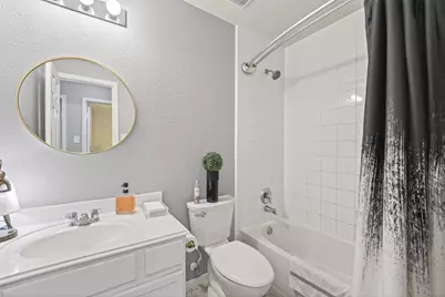 7919 Pelican Lane, Baytown, TX 77523 - Photo 21