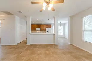 130 W Montfair Blvd, The Woodlands, TX 77382 - Photo 9