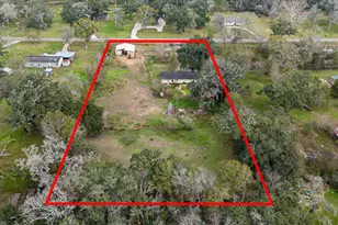 17620 County Rd 945, Brazoria, TX 77422 - Photo 31