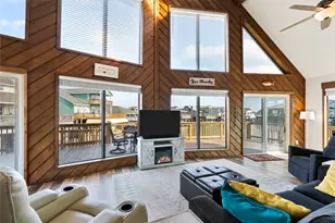 518 Paradise Dr, Tiki Island, TX 77554 - Photo 31