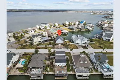 518 Paradise Drive, Tiki Island, TX 77554 - Photo 47